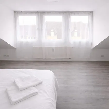 Appartement Moderne Und Grosse Direkt Am Rhein *
